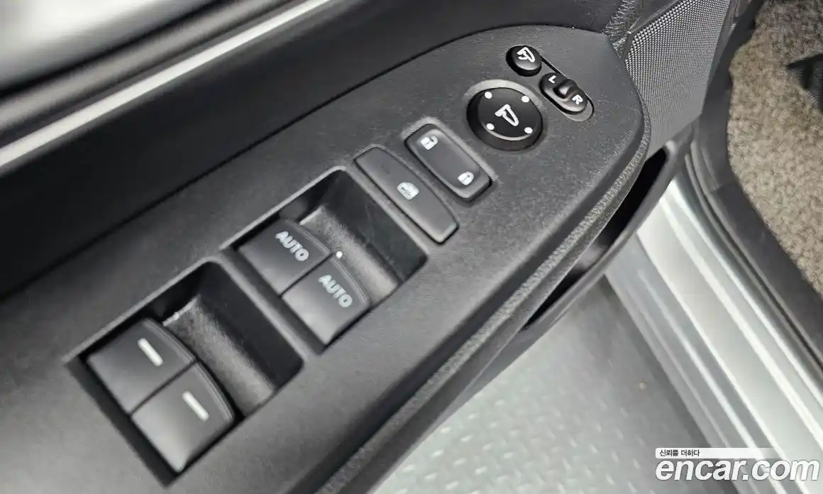 Honda CR-V 2021 1.5 автомат (гидро), фото 29