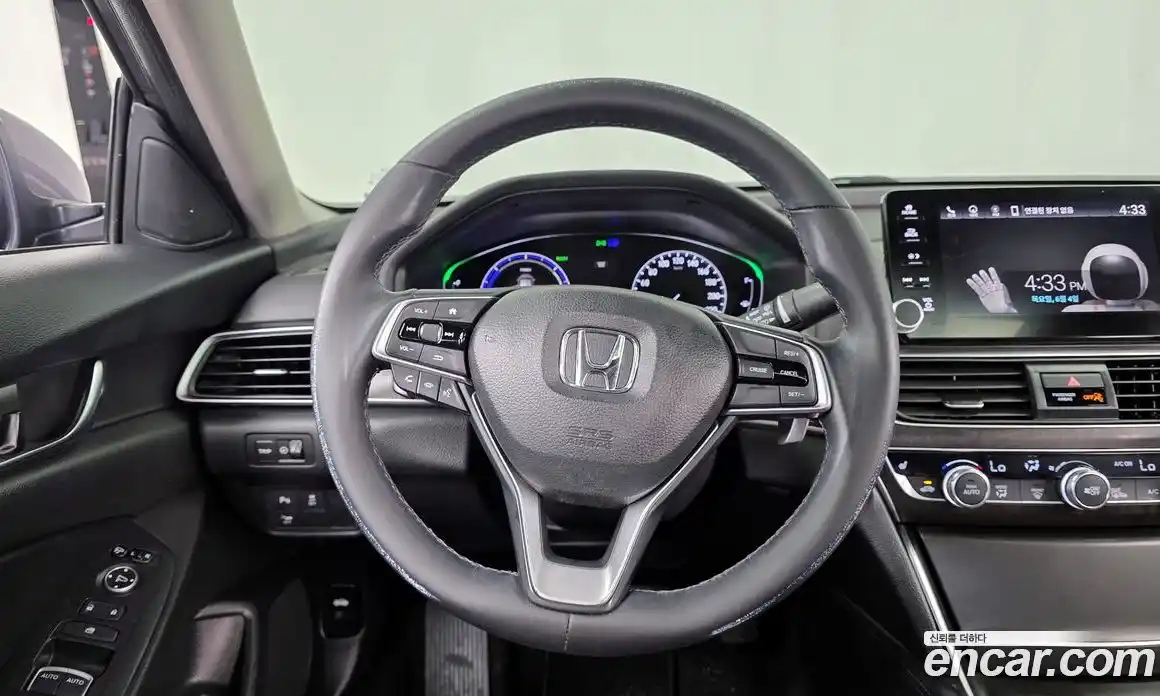 Honda Accord 2018 2.0 автомат (гидро), фото 12