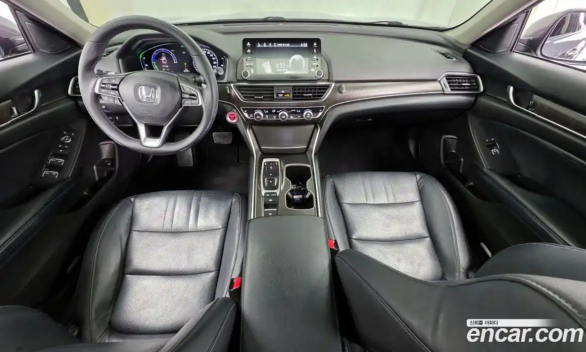 Honda Accord 2018 2.0 автомат (гидро), фото 7