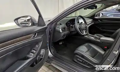 Honda Accord 2018 2.0 автомат (гидро), миниатюра 10