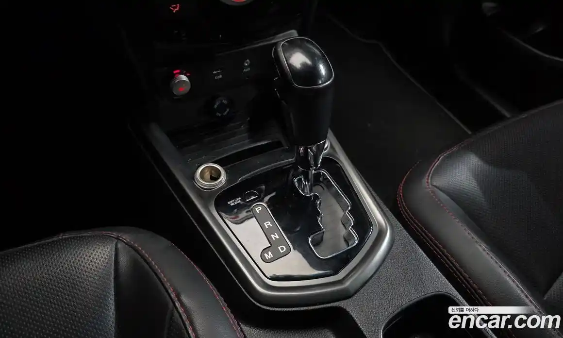 SsangYong TIBOLI 2018 1.6 автомат (гидро), фото 8