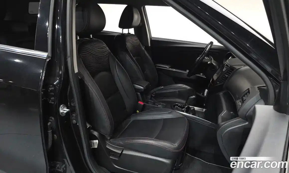 SsangYong TIBOLI 2018 1.6 автомат (гидро), фото 9