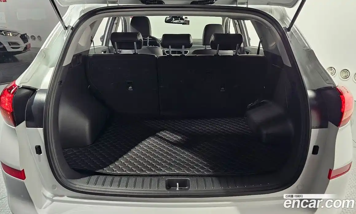 Hyundai Tucson 2019 1.6 автомат (гидро), фото 20
