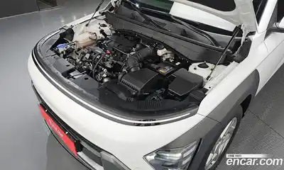 Hyundai Kona 2023 1.6 автомат (гидро), миниатюра 6