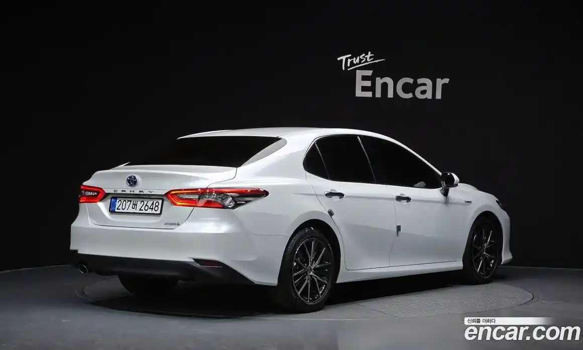 Toyota Camry 2023 2.5 автомат (гидро), фото 2 Toyota Camry 2023 2.5 автомат (гидро), фото 2
