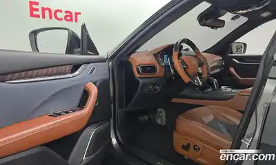 Maserati Levante 2019 3.0 автомат (гидро), миниатюра 12