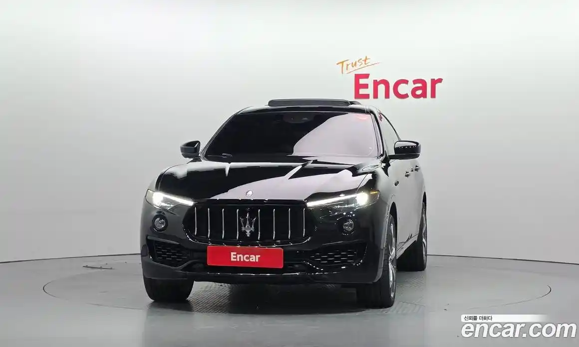 Maserati Levante 2019 3.0 автомат (гидро), фото 3 Maserati Levante 2019 3.0 автомат (гидро), фото 3