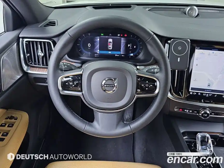 Volvo V60 2023 2.0 автомат (гидро), фото 13