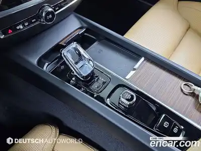Volvo V60 2023 2.0 автомат (гидро), миниатюра 9