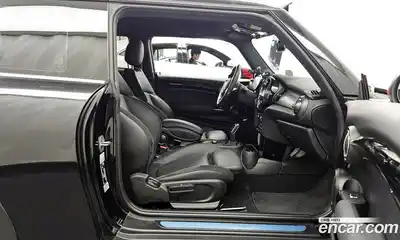Mini Cooper 2023 автомат (гидро), миниатюра 11