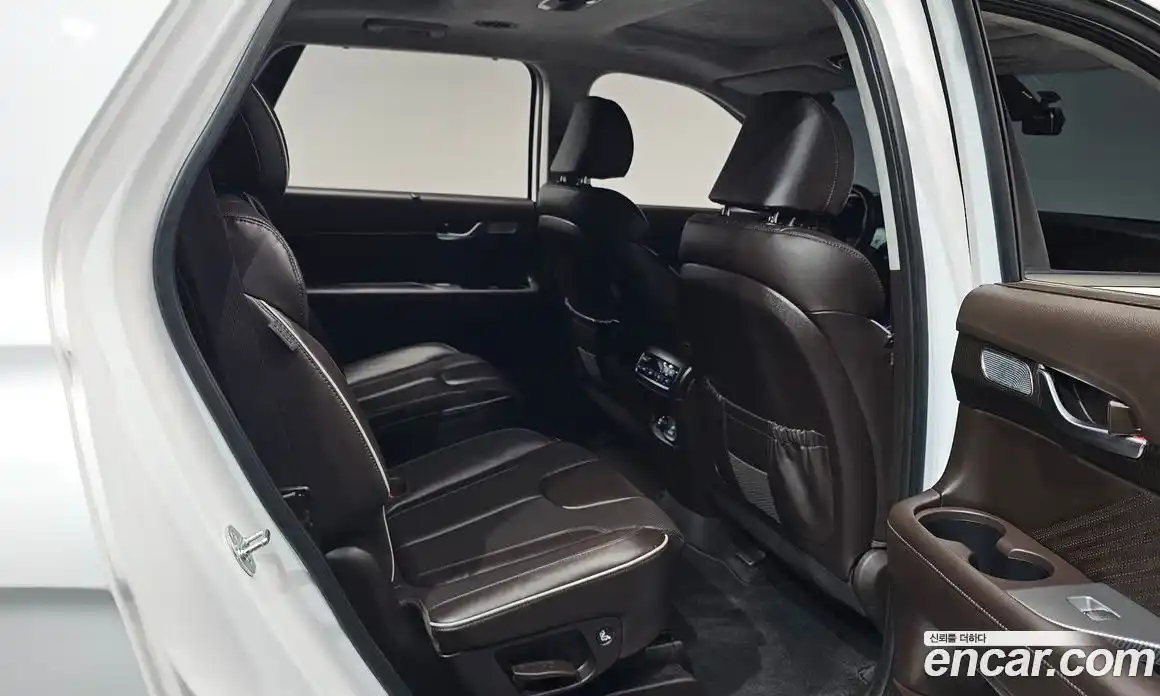 Hyundai Palisade 2023 3.8 автомат (гидро), фото 15