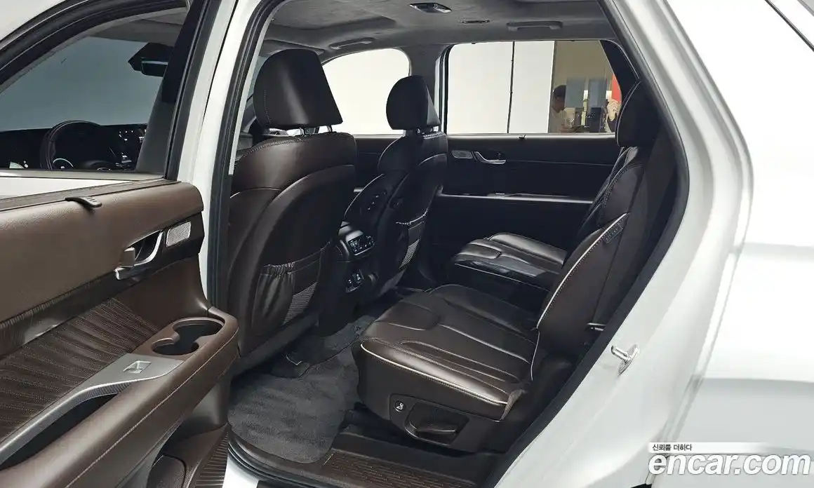 Hyundai Palisade 2023 3.8 автомат (гидро), фото 16