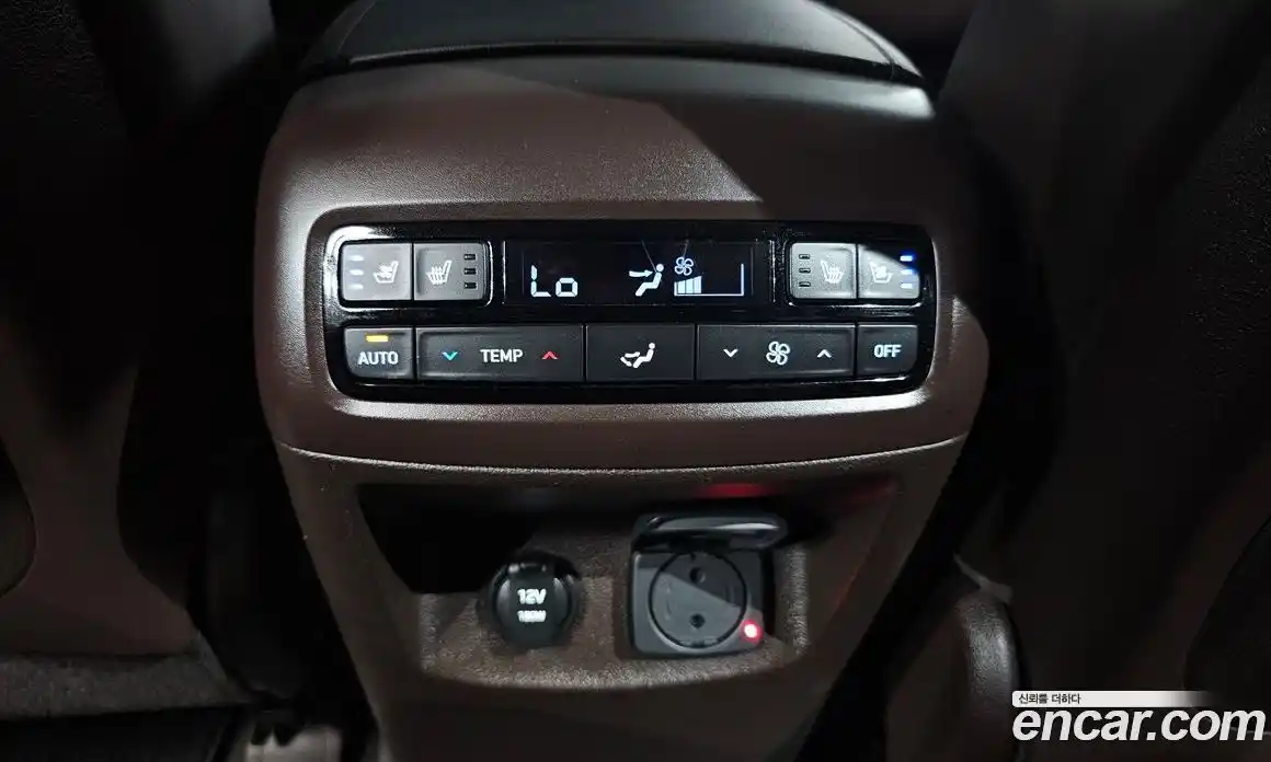 Hyundai Palisade 2023 3.8 автомат (гидро), фото 37