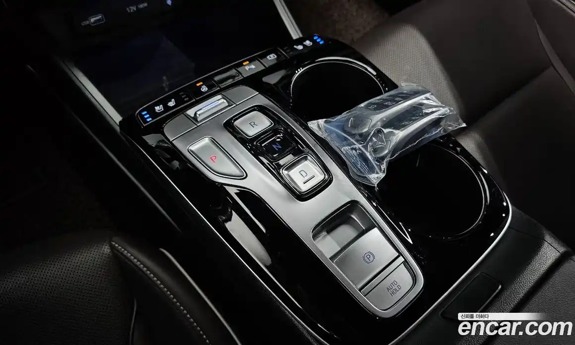 Hyundai Tucson 2022 1.6 автомат (гидро), фото 12