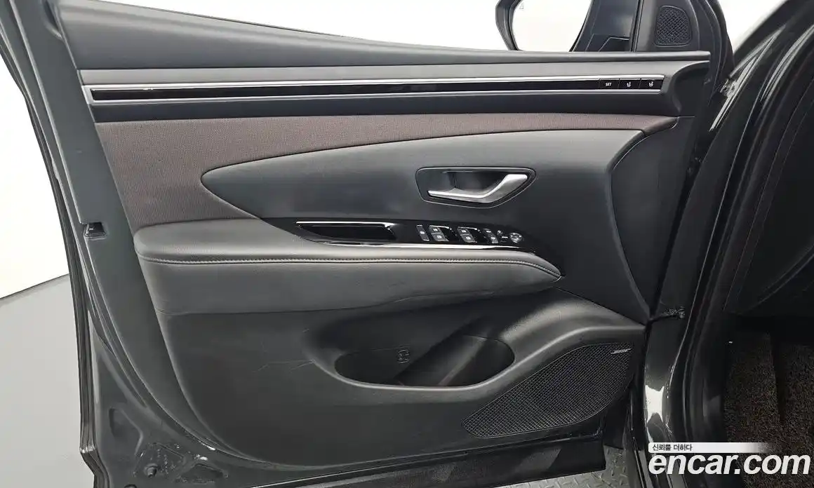 Hyundai Tucson 2022 1.6 автомат (гидро), фото 14