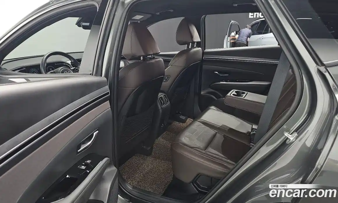 Hyundai Tucson 2022 1.6 автомат (гидро), фото 18