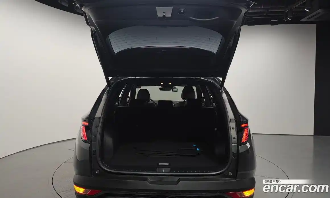 Hyundai Tucson 2022 1.6 автомат (гидро), фото 26