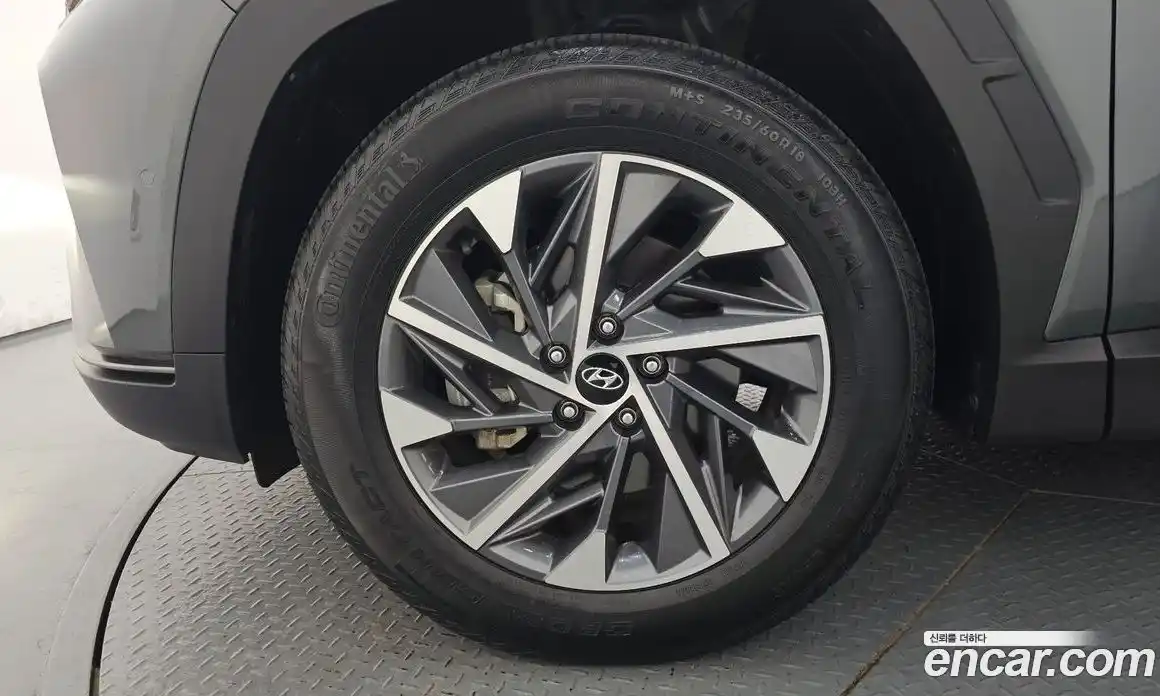 Hyundai Tucson 2022 1.6 автомат (гидро), фото 5