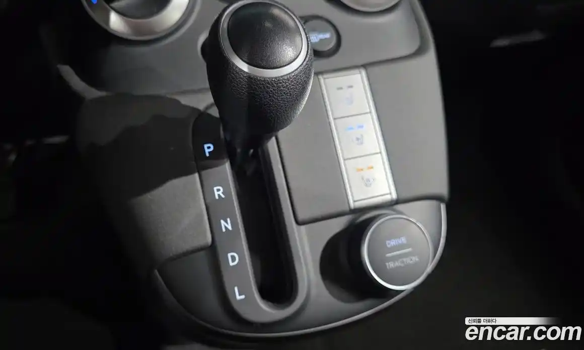 Hyundai Casper 2022 1.0 автомат (гидро), фото 12