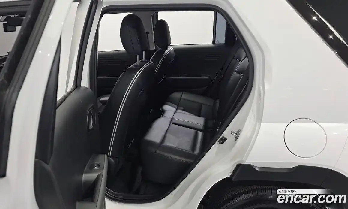 Hyundai Casper 2022 1.0 автомат (гидро), фото 17