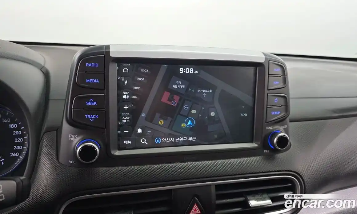Hyundai Kona 2018 1.6 автомат (гидро), фото 19