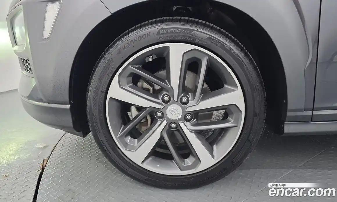 Hyundai Kona 2018 1.6 автомат (гидро), фото 5