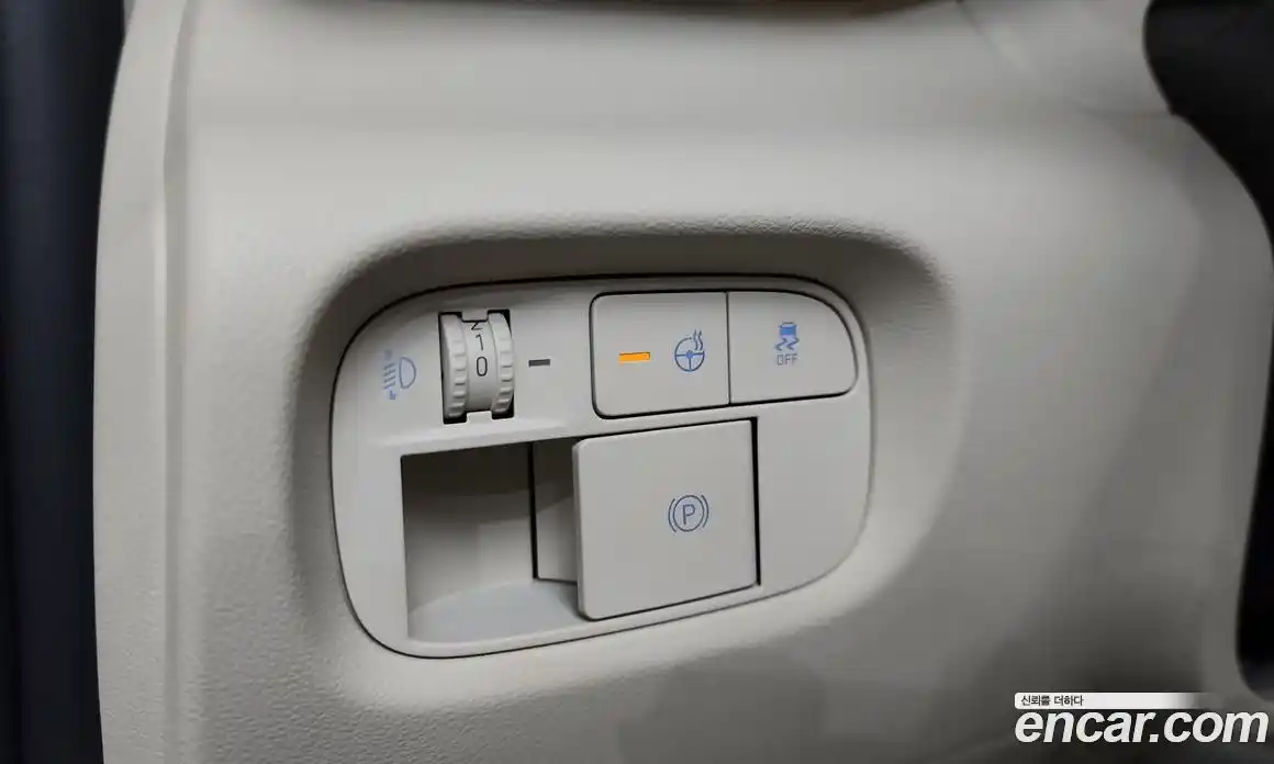 Hyundai Casper 2024 0.2 автомат (гидро), фото 32
