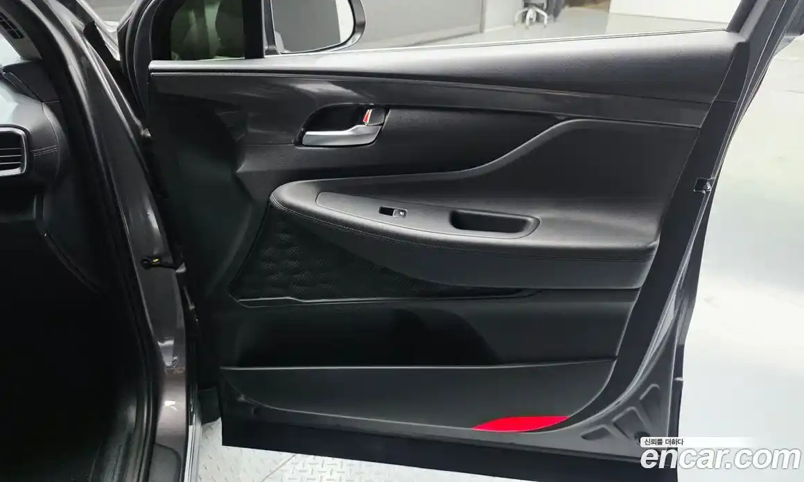 Hyundai Santa Fe 2022 2.2 автомат (гидро), фото 15