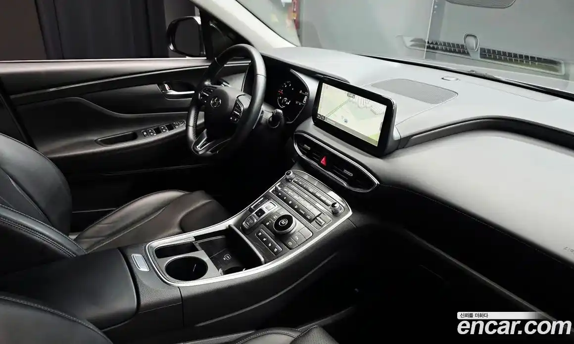 Hyundai Santa Fe 2022 2.2 автомат (гидро), фото 25