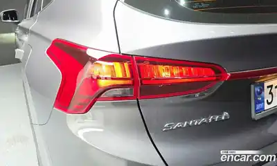 Hyundai Santa Fe 2022 2.2 автомат (гидро), миниатюра 9