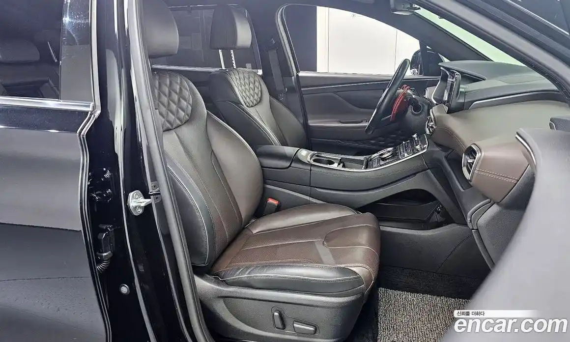 Hyundai Santa Fe 2021 2.5 автомат (гидро), фото 16