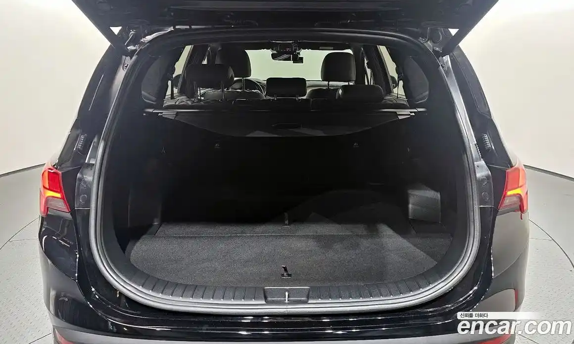 Hyundai Santa Fe 2021 2.5 автомат (гидро), фото 32