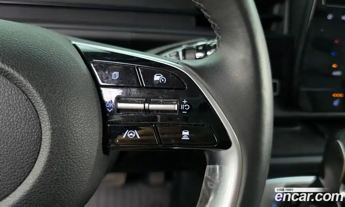 Hyundai Staria 2023 3.5 автомат (гидро), фото 23