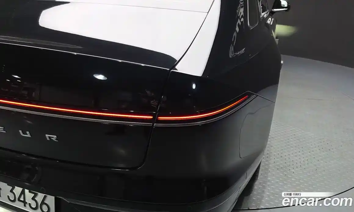 Hyundai Grandeur 2023 1.6 автомат (гидро), фото 9