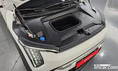 Kia EV3 2025 0.2 автомат (гидро), миниатюра 6