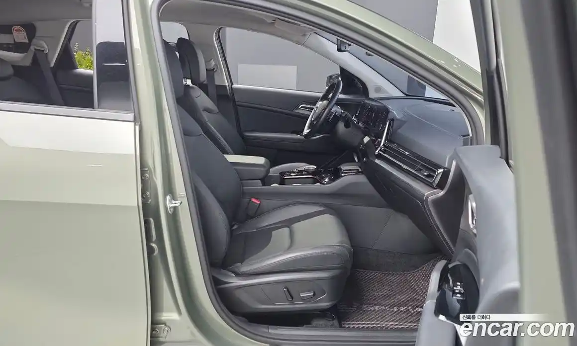 Kia Sportage 2024 2.0 автомат (гидро), фото 17