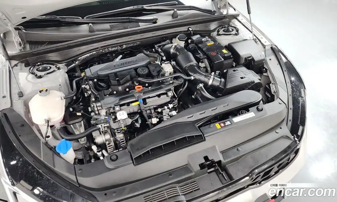Kia K5 (Optima) 2025 1.6 автомат (гидро), фото 6