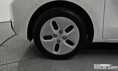 Kia Ray 2023 1.0 автомат (гидро), миниатюра 5