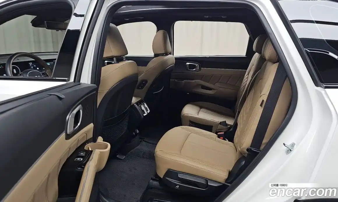 Kia Sorento 2024 1.6 автомат (гидро), фото 18
