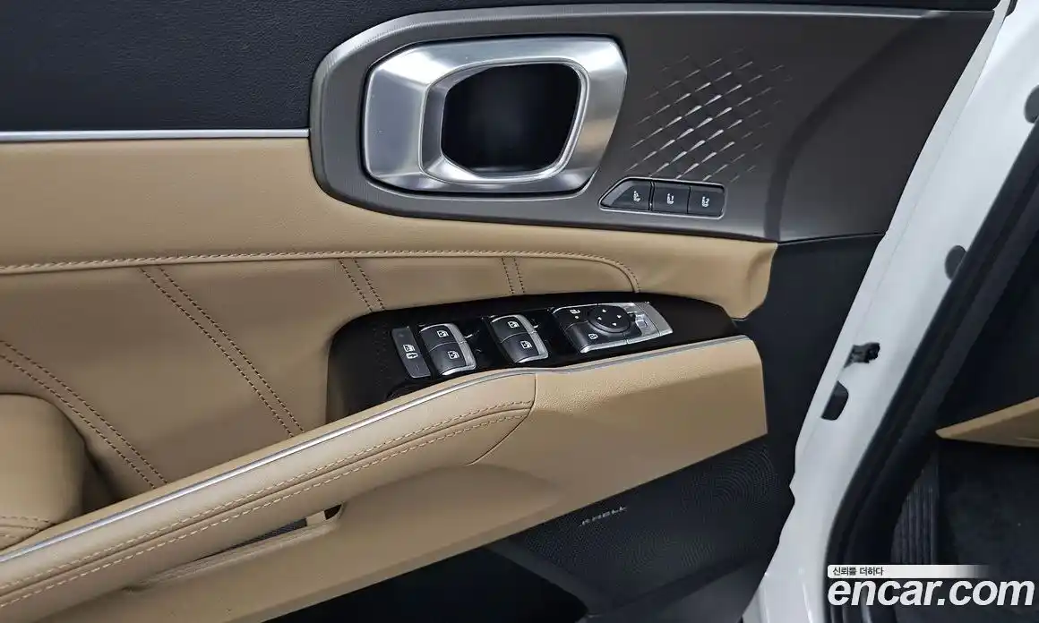 Kia Sorento 2024 1.6 автомат (гидро), фото 36