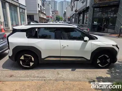 Kia EV3 2024 автомат (гидро), миниатюра 6