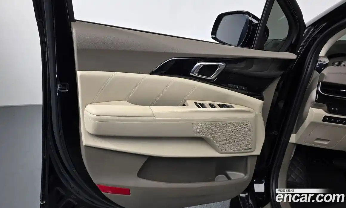 Kia Carnival 2024 3.5 автомат (гидро), фото 15