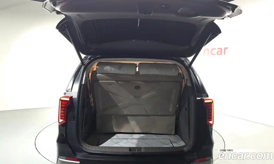 Kia Carnival 2024 3.5 автомат (гидро), фото 23