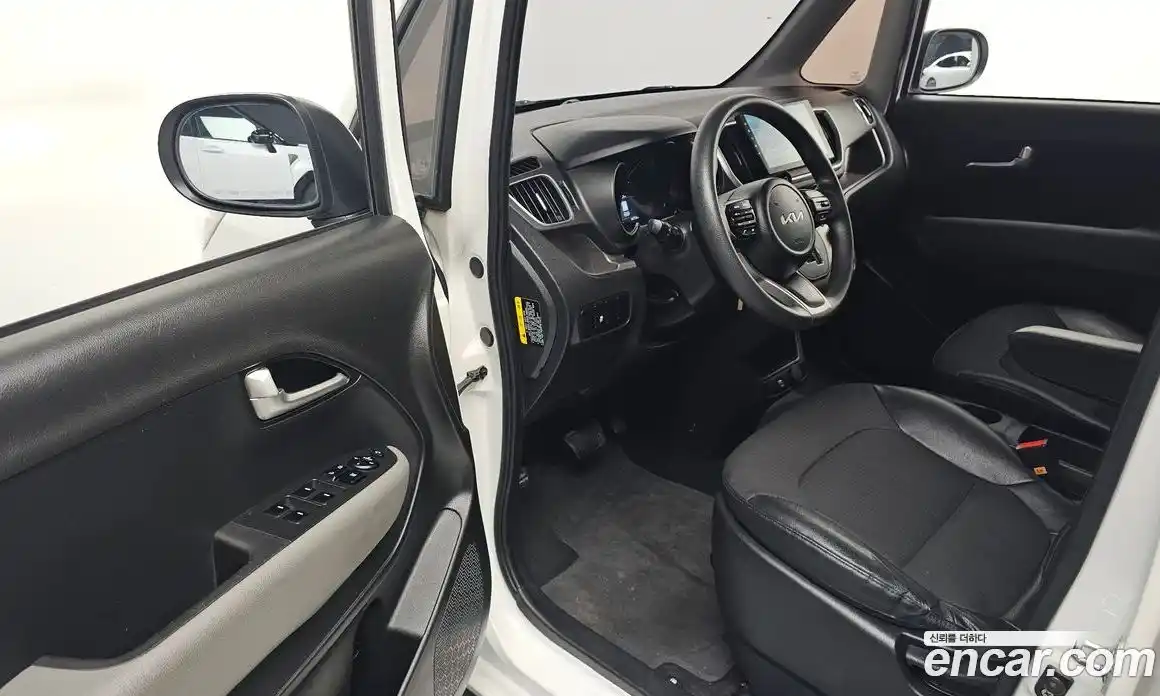 Kia Ray 2021 1.0 автомат (гидро), фото 10