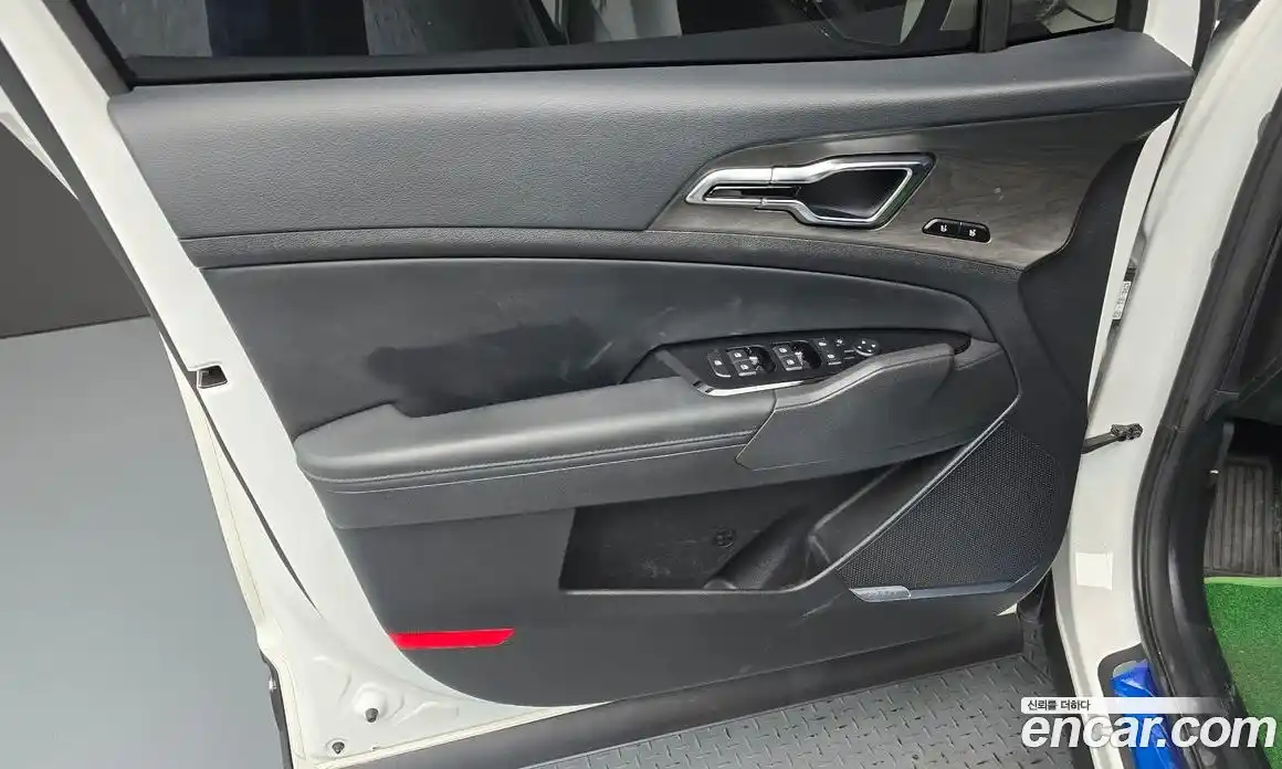 Kia Sportage 2023 2.0 автомат (гидро), фото 14