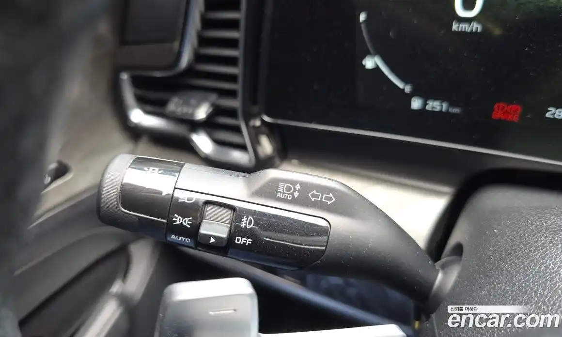 Kia Sportage 2023 2.0 автомат (гидро), фото 21