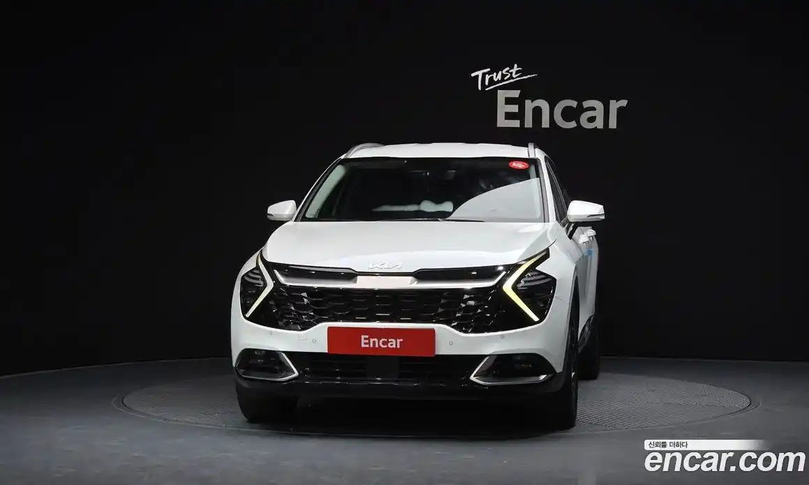 Kia Sportage 2023 2.0 автомат (гидро), фото 3