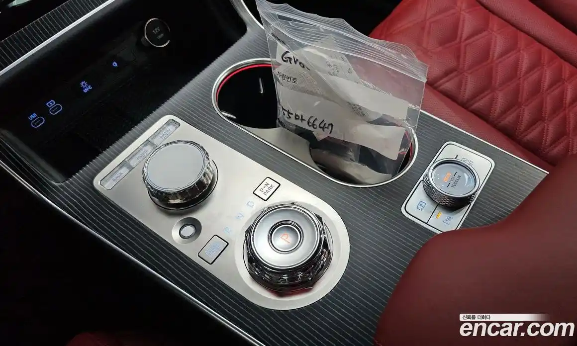 Genesis GV80 2023 2.5 автомат (гидро), фото 12