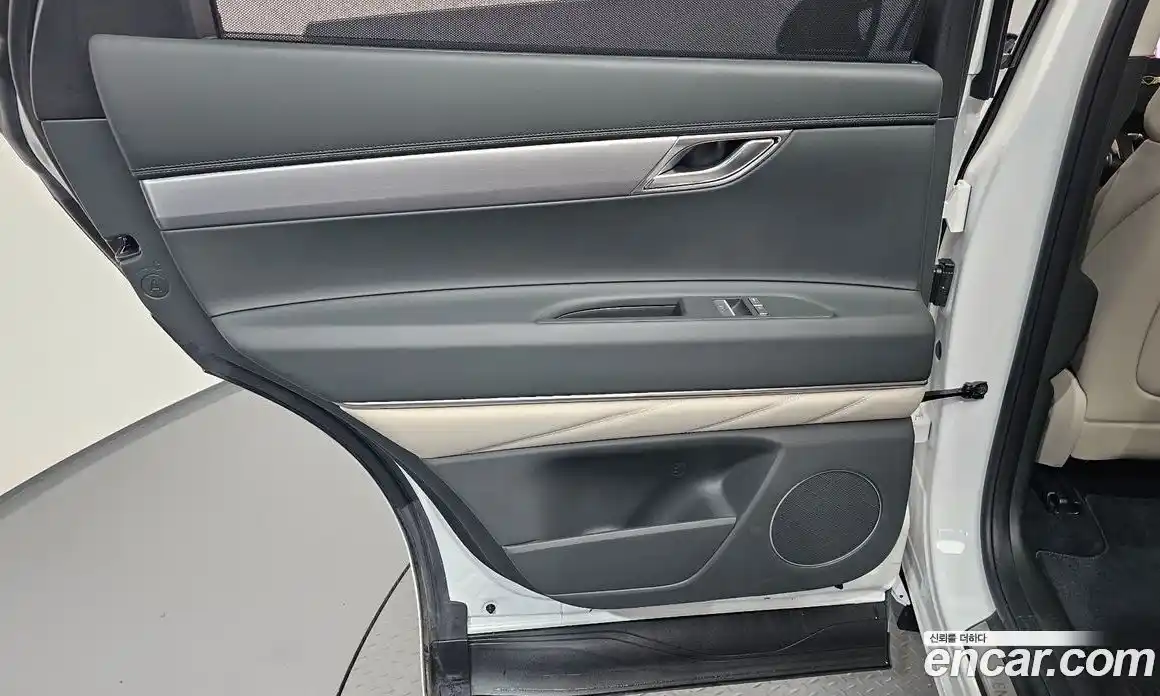 Genesis GV80 2024 2.5 автомат (гидро), фото 15