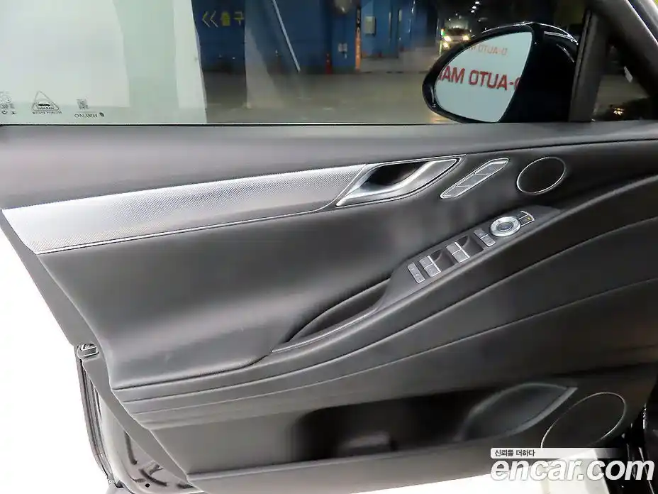 Genesis G80 2023 2.5 автомат (гидро), фото 14
